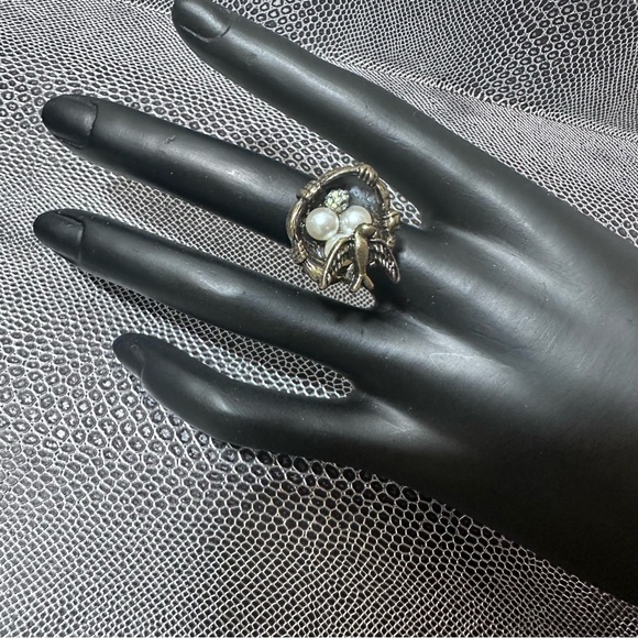 Vintage Jewelry - Vintage birds nest ring size 5